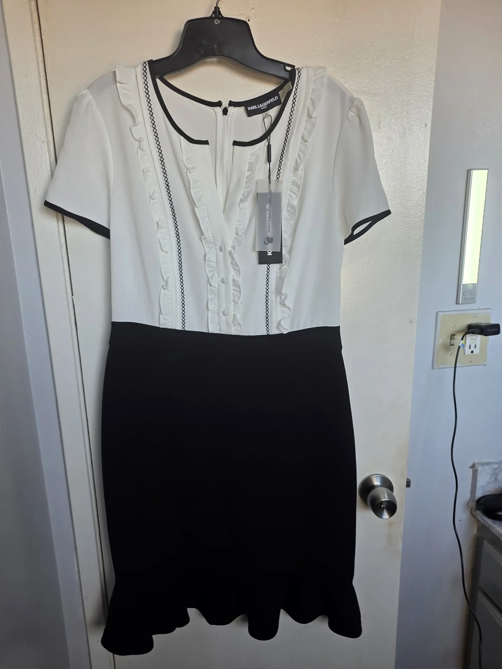 Karl Lagerfeld Black Midi Pencil Skirt with Fluted Hem